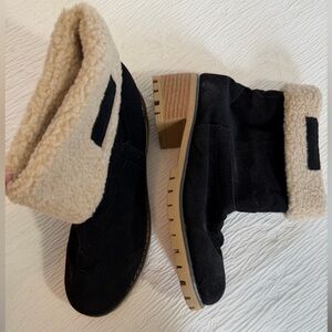 Unk Black Suede Ankle Boots with Cream Sherpa Lining